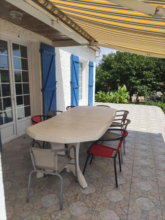 Maison Avec Piscine Privee, Proche Plage Avrillé Kültér fotó