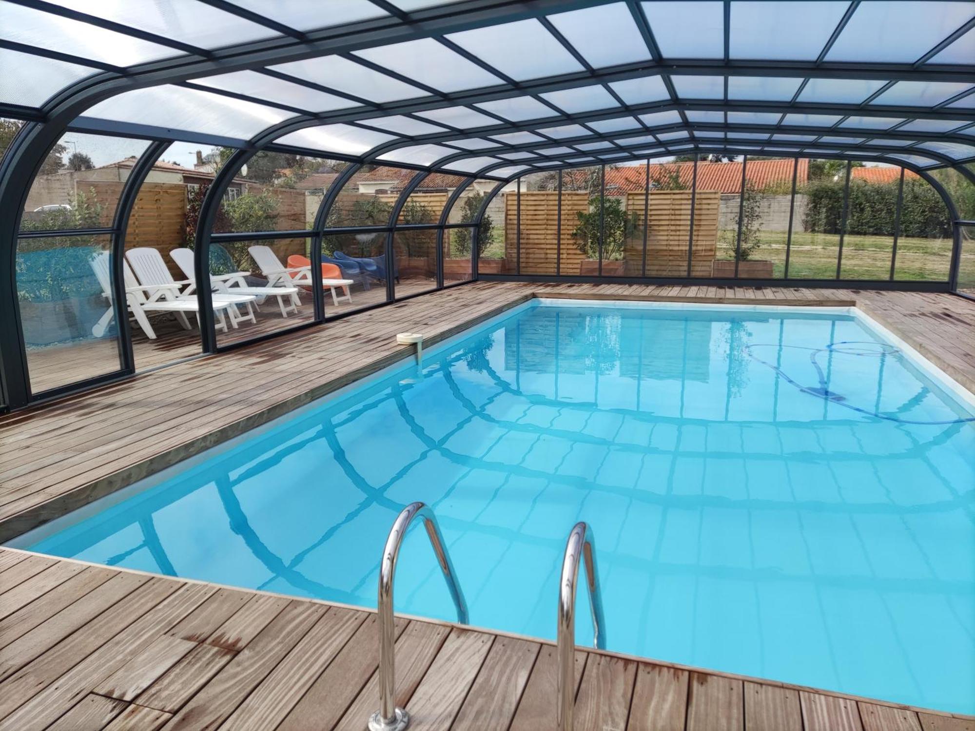 Maison Avec Piscine Privee, Proche Plage Avrillé Kültér fotó